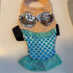 Mermaid Sequin Medium 6 Pound Dog